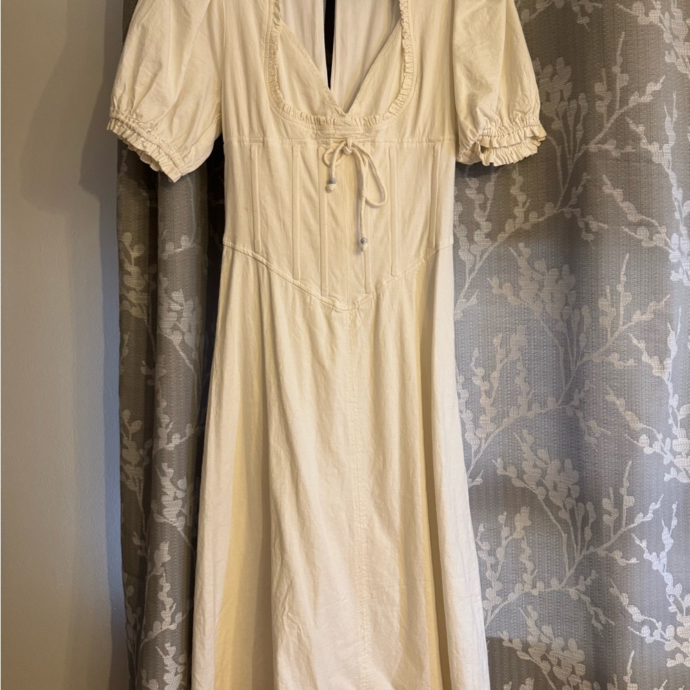 Elegant Cream Midi Dress